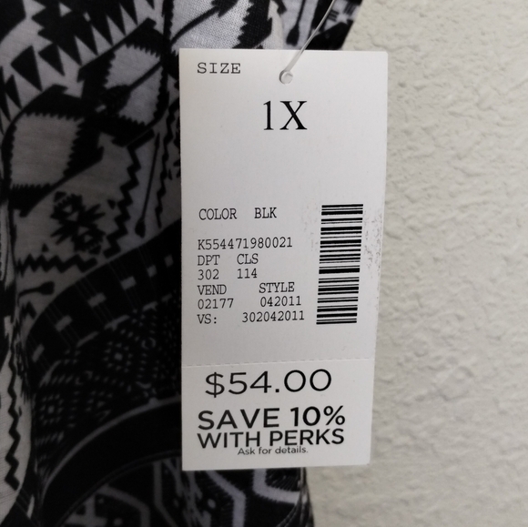 Catherines Black White Pink Patterned Top size 1X - Picture 8 of 8